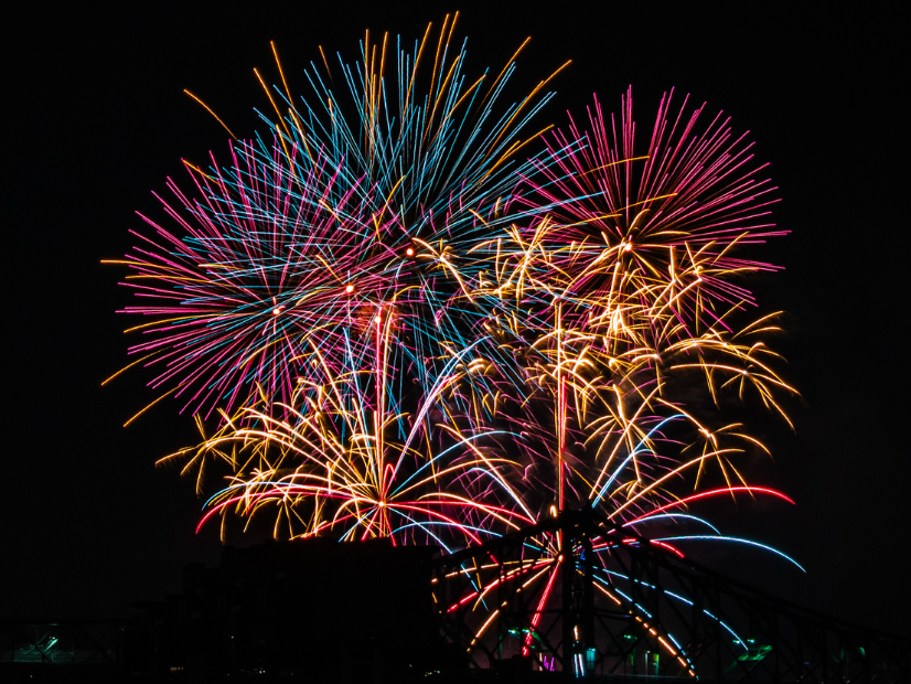 Voyez les feux d'artifice du belvédère